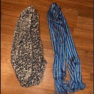 (2) Scarves